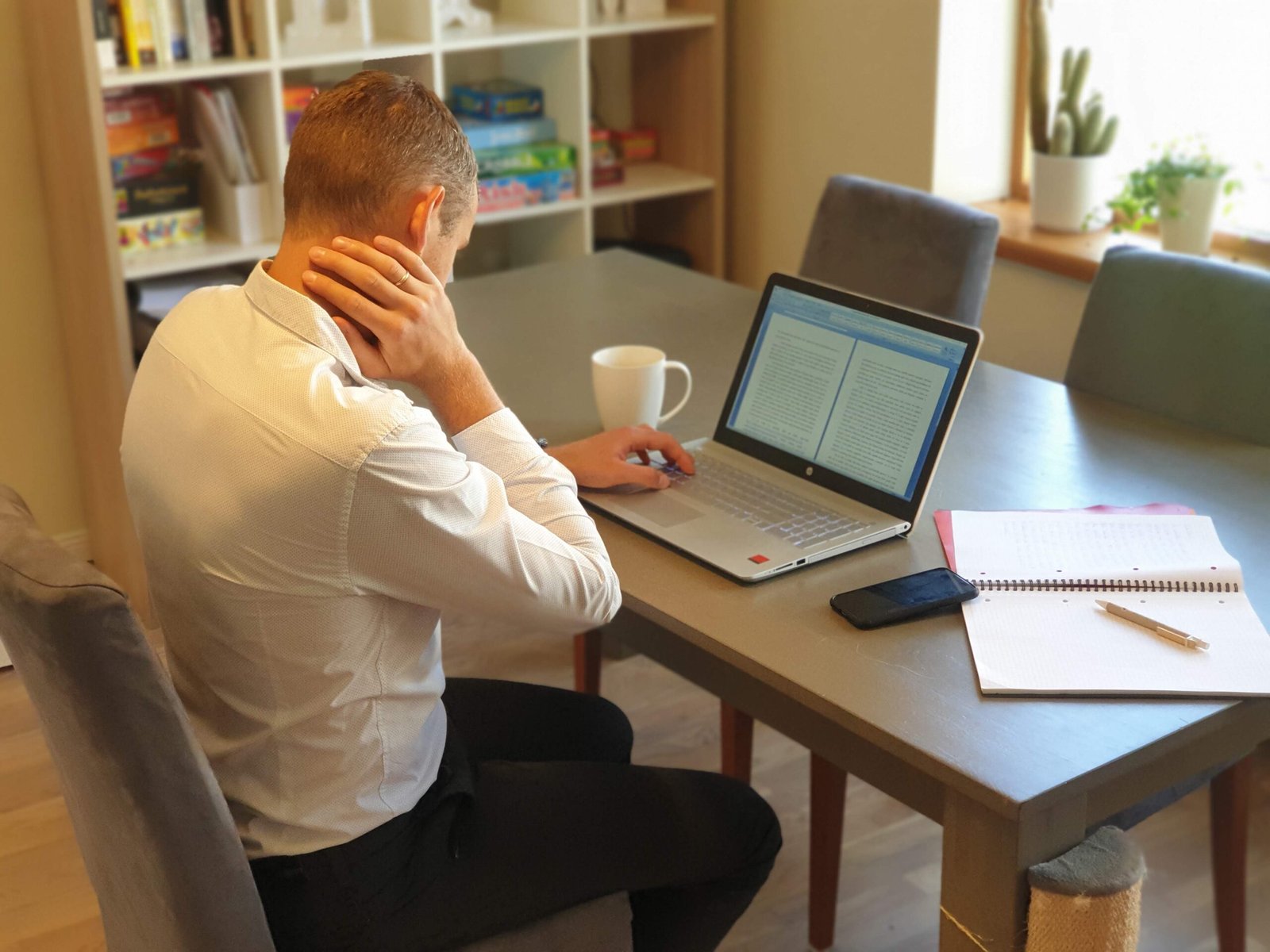 Read more about the article Es ikdienā ilgstoši sēžu. Kas tikmēr notiek ar manu ķermeni?